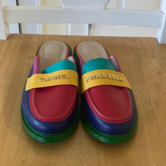 Chanel Pharrell Shoes - Picture 5 of 7